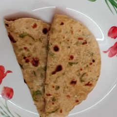 A picture of Moringa Leaves Paratha.