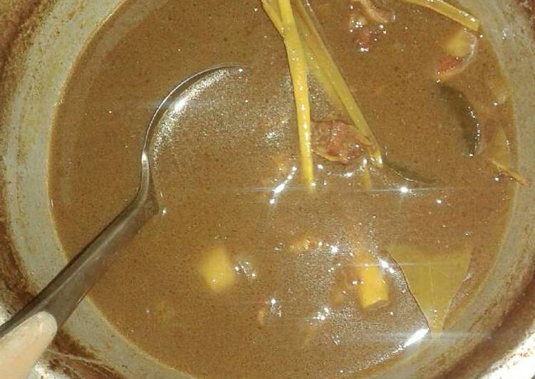 Rawon Setengah Setan ala Epha