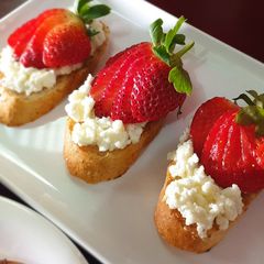 A picture of Strawberry cheese toast.
