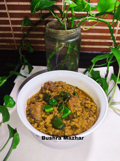 A picture of Three Spices White Beans with Red Meat.