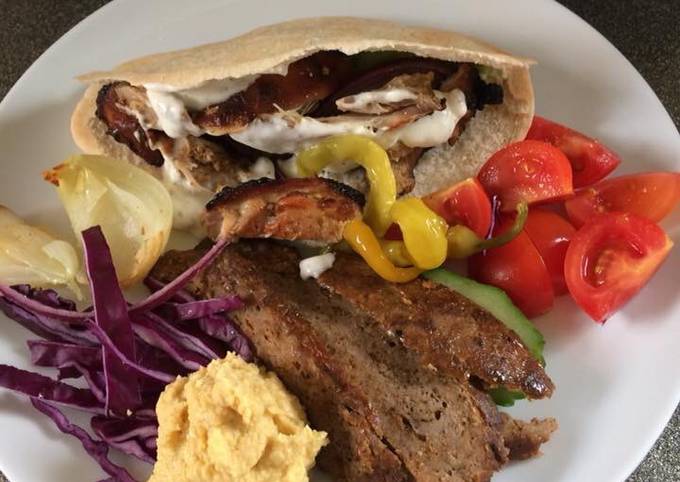 Homemade donner and chicken kebab with all the trimmings š