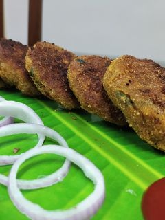সোয়াবিনের কাটলেট (soyabeaner cutlet recipe in Bengali) রেসিপির প্রধান ছবি
