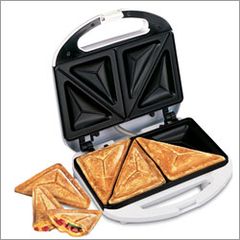 A picture of Aalu Snack Toast.