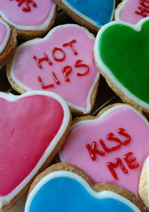 A picture of Vickys Royal Icing for Cookies - No Egg GF DF EF SF NF.