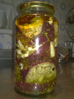 Una foto de Berenjenas en escabeche