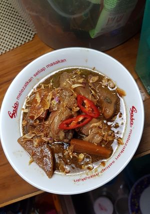Foto resep Semur Ayam Kentang Wortel
