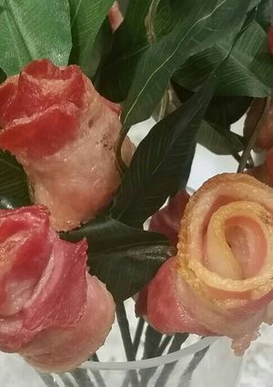 A picture of Bacon Roses.