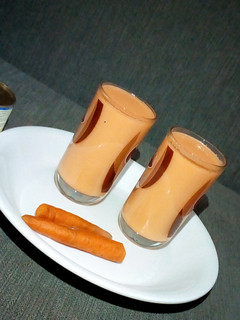 Lemun karas (carrot juice) ainihin hoton girkin