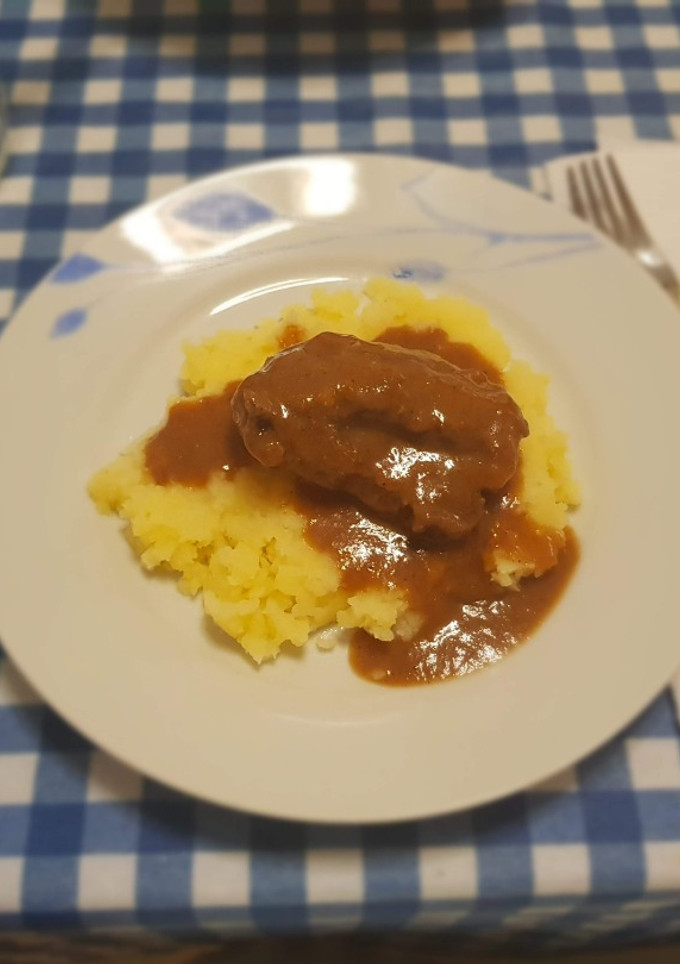 Una foto de Carrilleras al vino tinto