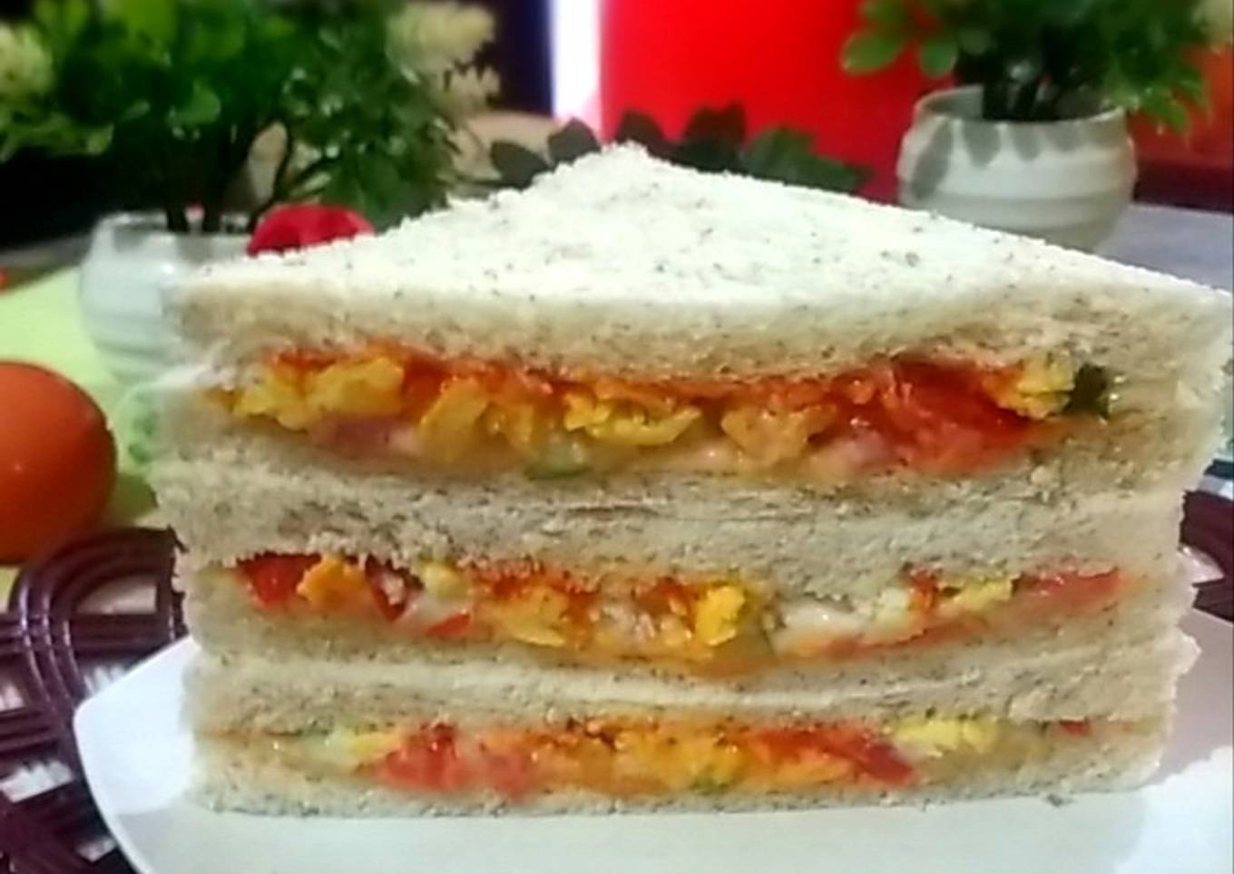 228. Sandwich Telur