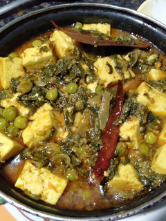 पालक मटर पनीर(palak matar paneer recipe in hindi) रेसिपी मुख्य फोटो