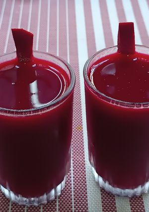 A picture of Apple, Beetroot And Carrot Juice.