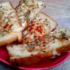 A picture of Garlic bread.