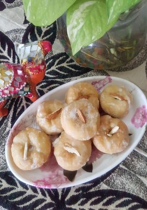 बालूशाही (Balushahi recipe in Hindi) रेसिपी मुख्य फोटो