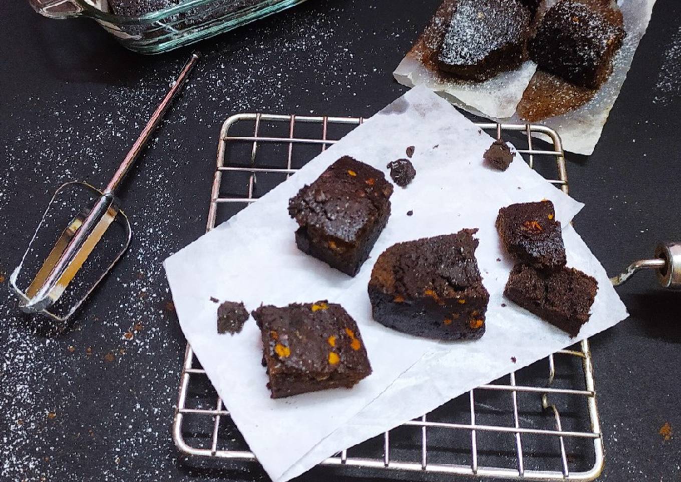 Walnut fudgy brownie