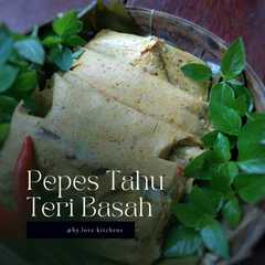 รูปของ Pepes Tahu Teri Basah