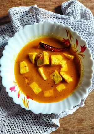 A picture of Doi Paneer.