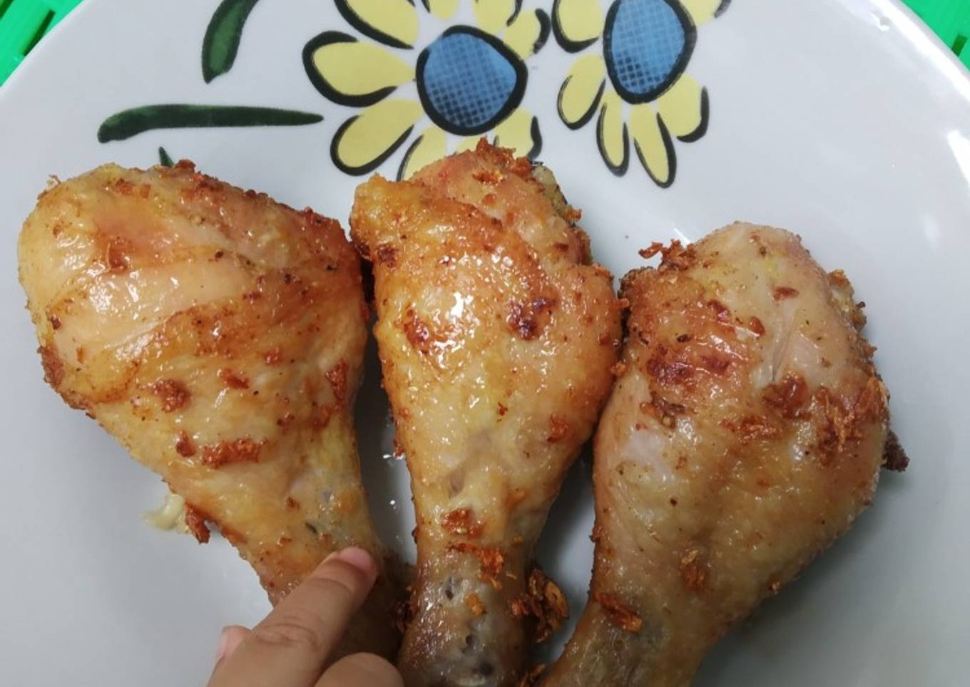 18. Ayam Goreng