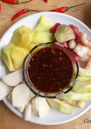 Foto resep Rujak Buah Bumbu Kacang