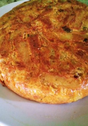 Una foto de Tortilla de papas fácil y económica!!!!