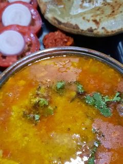 અડદ દાળ (Urad Dal Recipe In Gujarati) રેસીપી મુખ્ય ફોટો