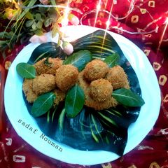 A picture of Potatoes nest ball.