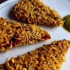 A picture of Crispy Maggi Cuttlet.
