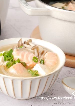 鮭魚豆腐味噌湯_電鍋料理 的食譜成品照片