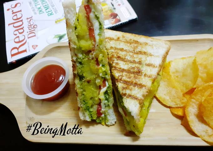 Aloo Masala Cheese Sandwich