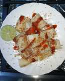 Cañas con salsa, chile y limón