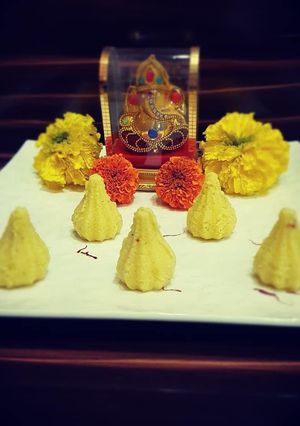 A picture of Kesar Mawa Modak.