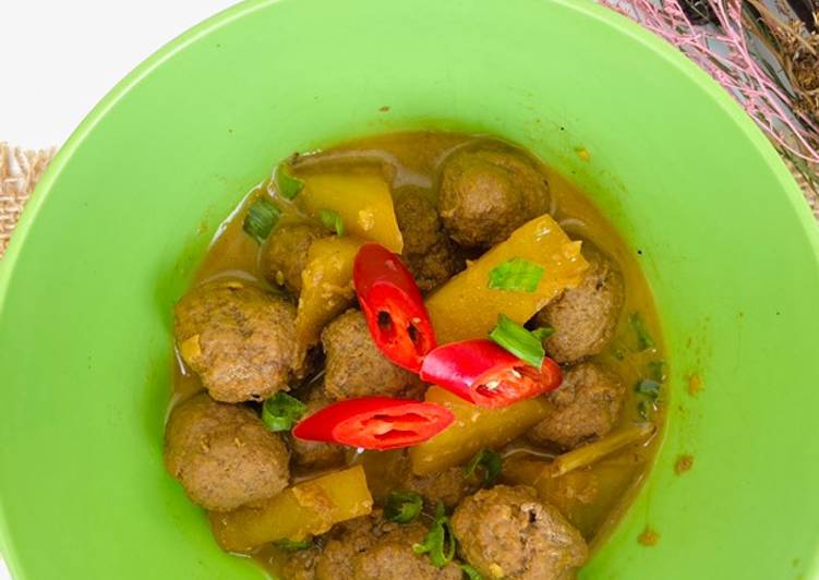 Semur Bola-Bola Daging