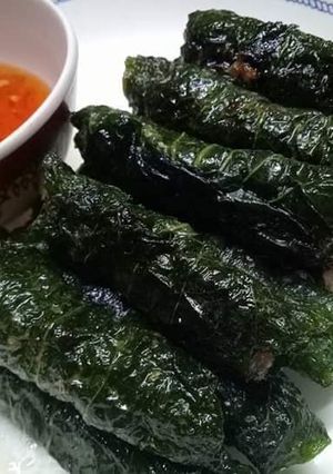 รูปของ หมูสับห่อใบชะพลูทอด