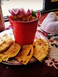 A picture of Balti Zafrani Butter Chicken 🍗.