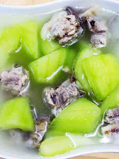 【厚生廚房】黃瓜排骨湯 的食譜成品照片