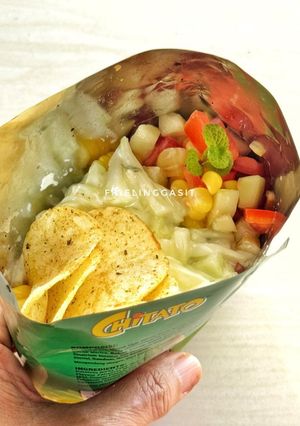 Foto resep Chips Campur dengan Tzatziki