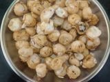 Healthy Caramel Makhana