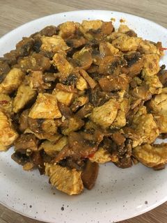 صورة لوصفة صدر دجاج بالفطر😋