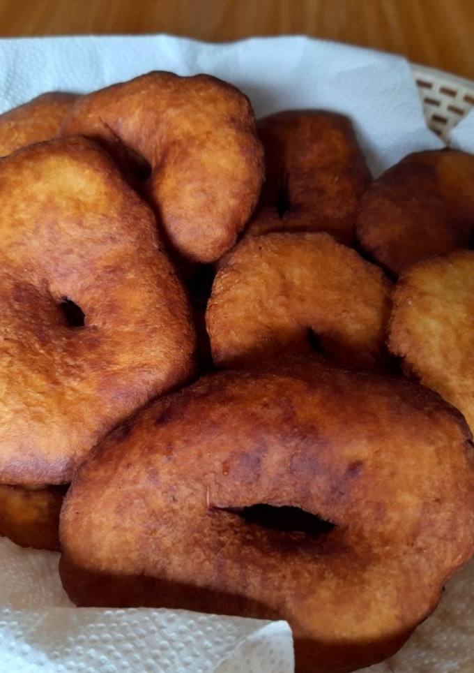 Una foto de Tortas fritas esponjosas con huevos