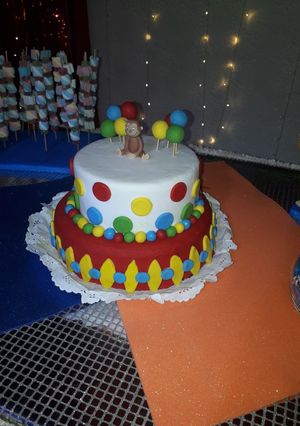 Una foto de ❌Torta de Fondant❌ El mono Jorge 🐒🐵