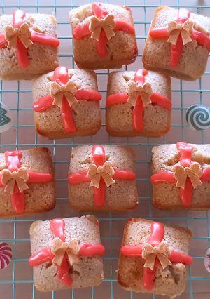 Une photo de Financiers cannelle facon cadeaux de Noël