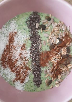 Une photo de Green smoothie acidulé