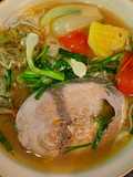 Vietnamese Tuna Noodle Soup (Bún cá ngừ, chả cá)
