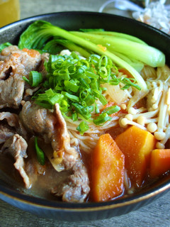 【一鍋到底】簡易番茄牛肉麵 的食譜成品照片