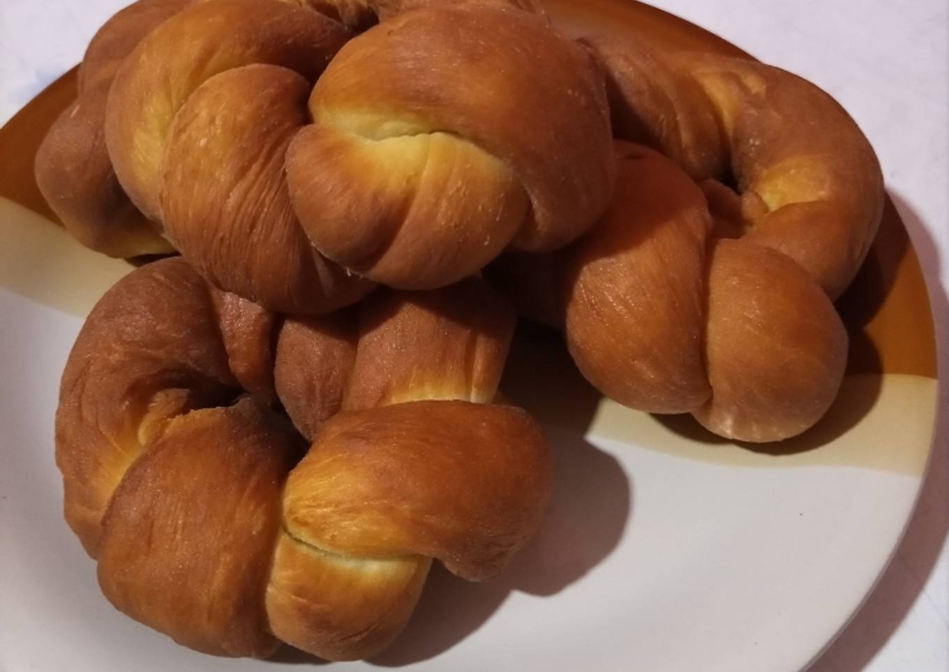 Doughnut knots