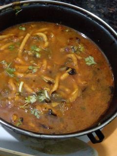A picture of काठियावाड़ी सेव टमाटर की सब्जी (sev tamater ki sabji recipe in h.