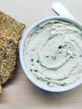 Mousse di tofu all'erba cipollina