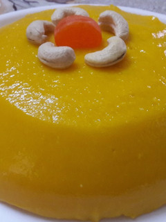 மாம்பழ புட்டிங் (Maambala pudding recipe in tamil) செய்முறை முக்கிய புகைப்படம்