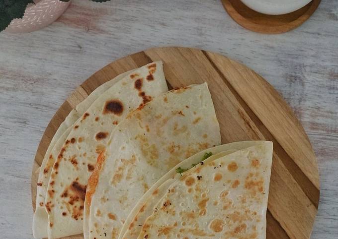 Cara Gampang Membuat Tuna quesadilla yang Bikin Ngiler