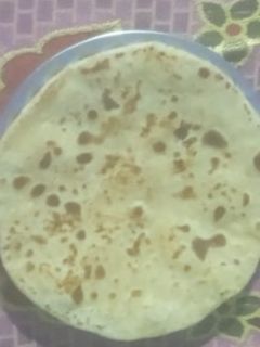 आलू का पराठा (Aloo ka paratha recipe in hindi) रेसिपी मुख्य फोटो